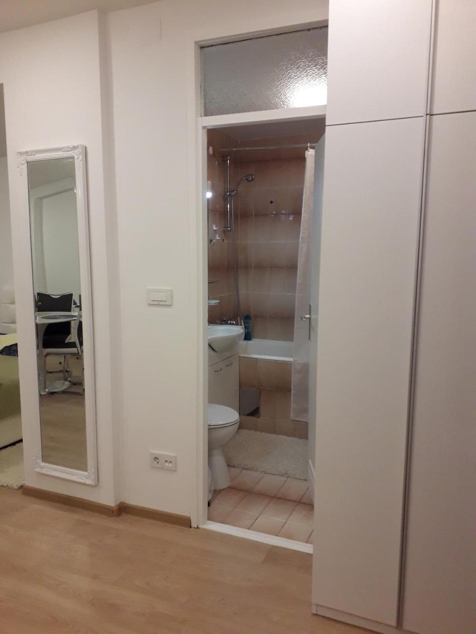 Apartman Mmvg Studio Zagreb Airport Velika Gorica Exterior photo