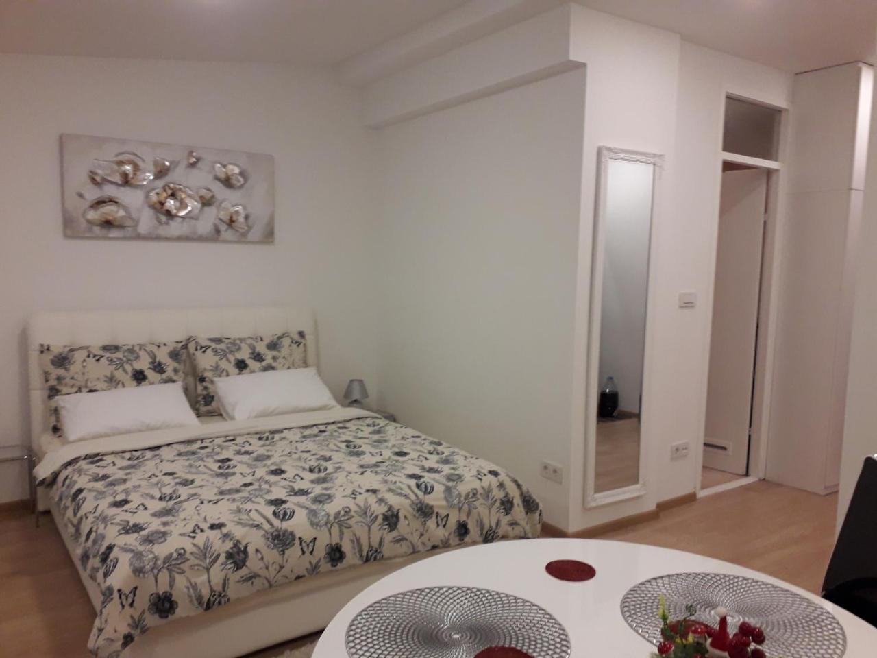 Apartman Mmvg Studio Zagreb Airport Velika Gorica Exterior photo
